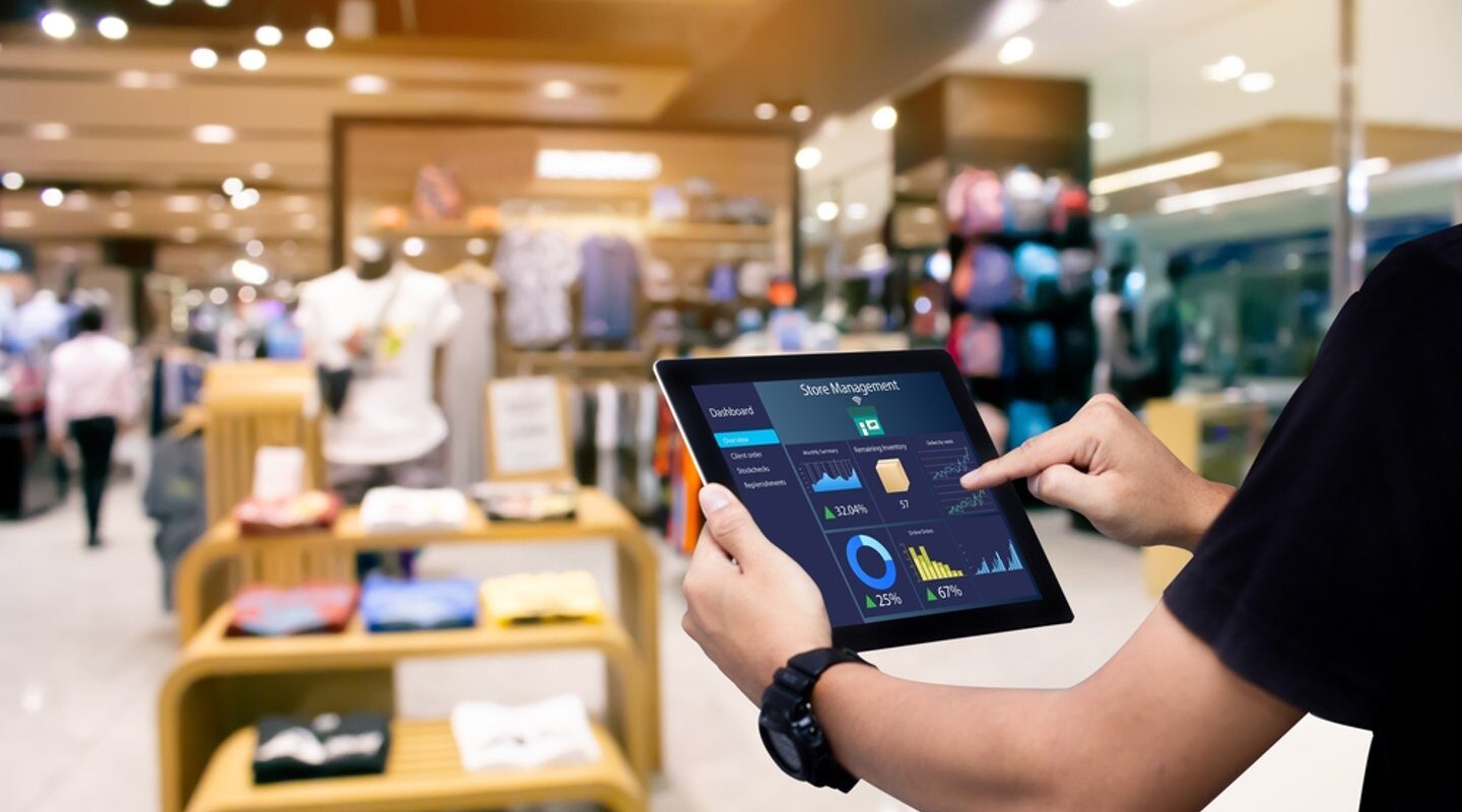 Why retailers need to align in-store and online commerce solutions